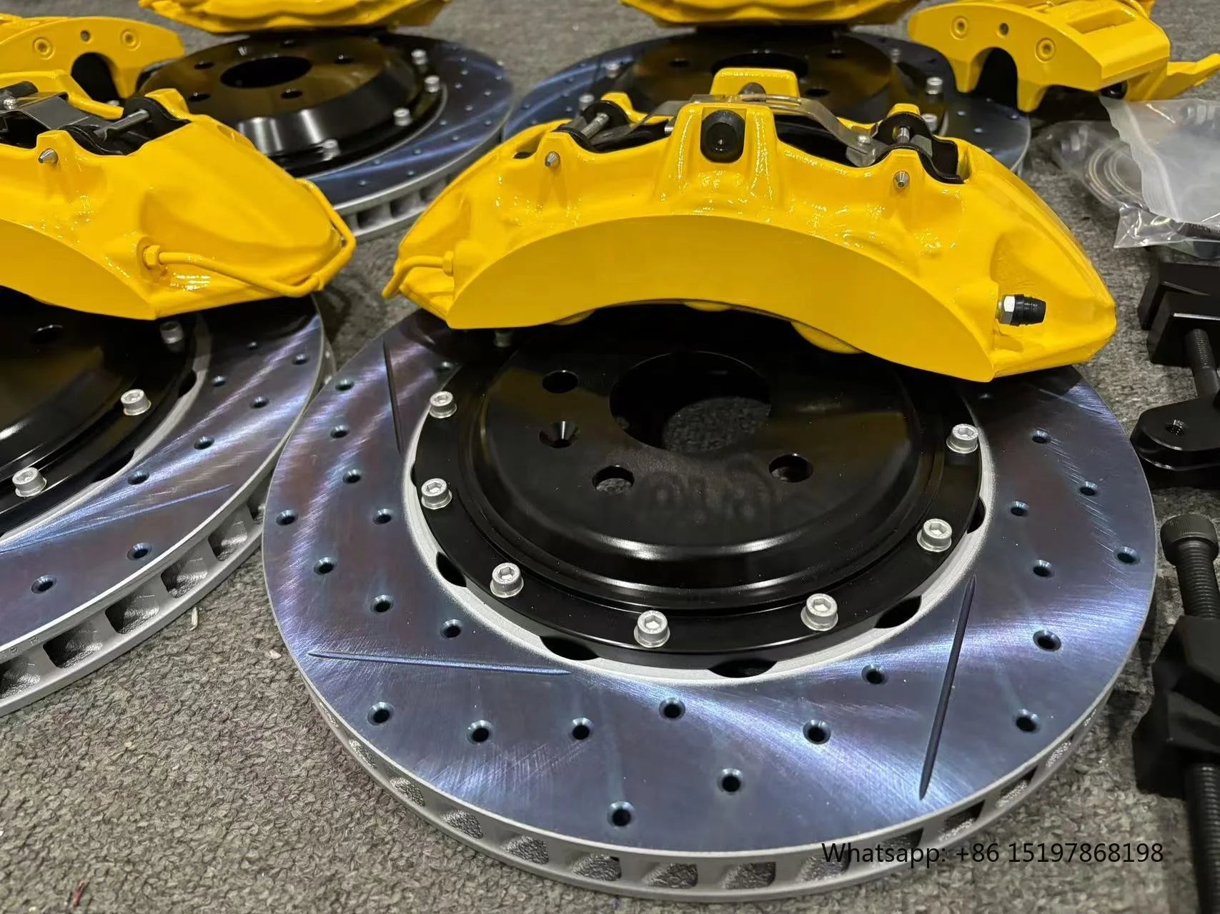 LuxRide™ Brake Kit with  Aluminium 6061 Bell and Bracket for VW  Tiguan Mk6 Gti   Passat B 8.5  Golf 7 Gte  Mk7 Golf  R