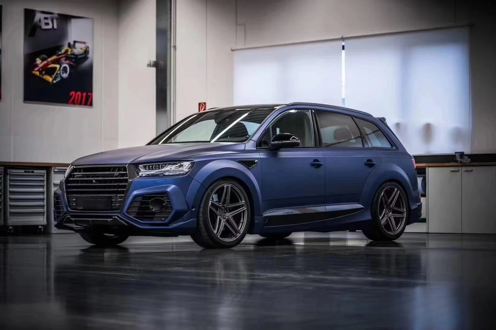 LuxRide™  Body Kit Q7 Upgraded ABT Style