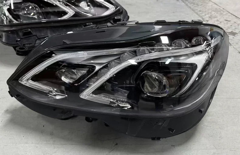 LuxRide™  Benz E-Class W212 Headlight Assembly 2015-2018