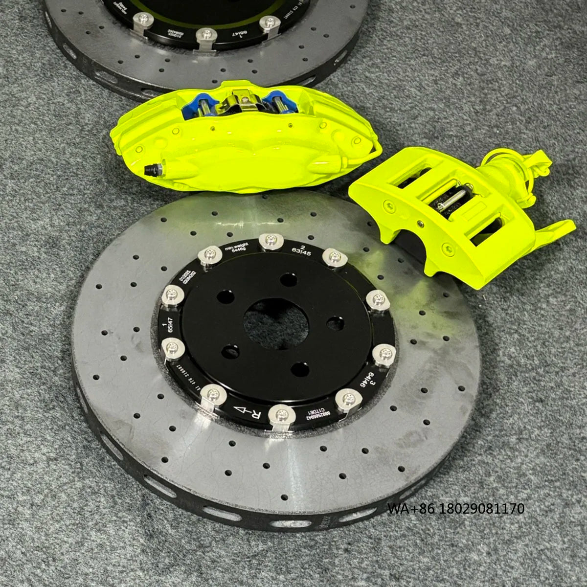 LuxRide™ Light Weight Carbon Ceramic Brake Disc + 6 Piston For CT200